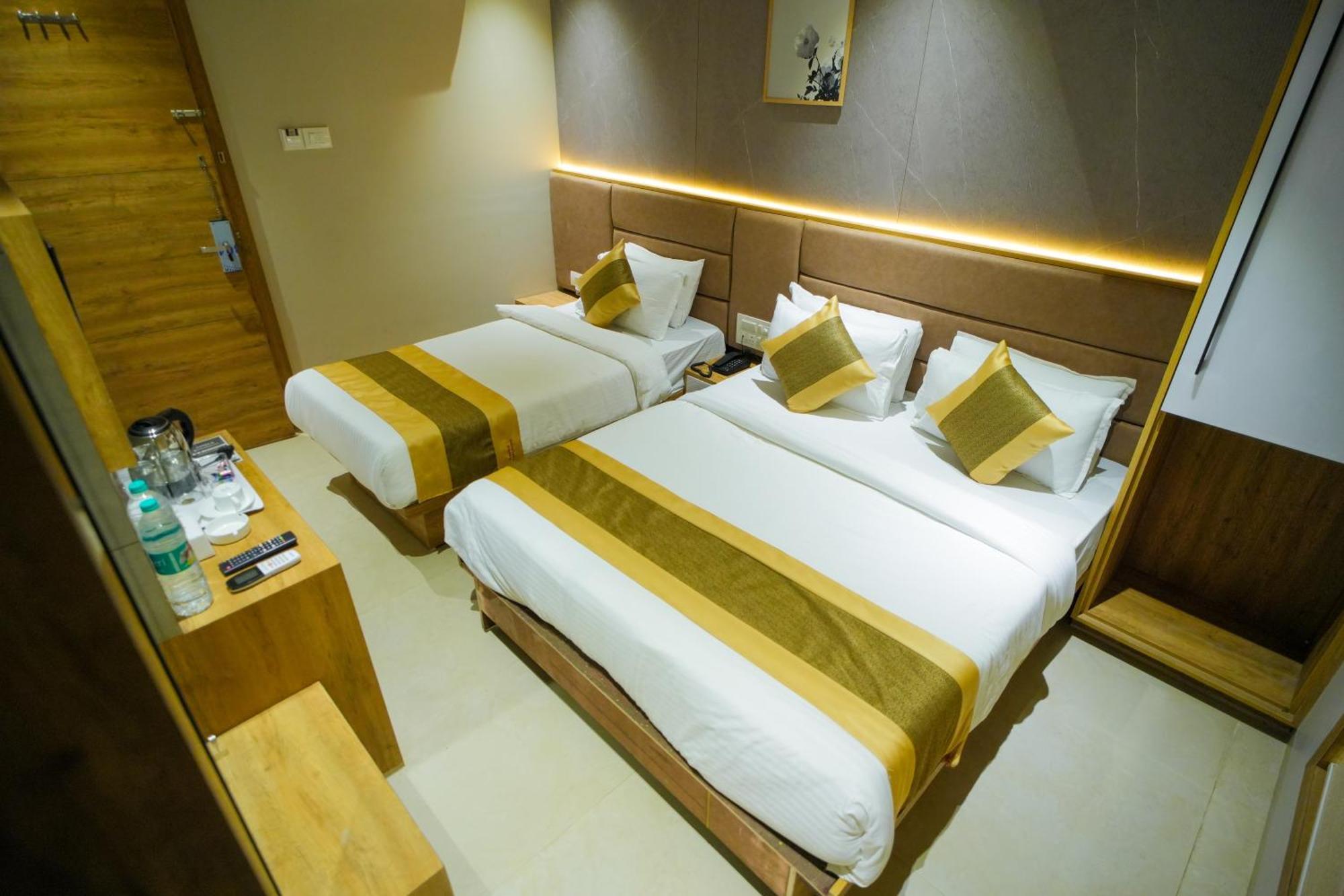 Hotel Skylink Hospitality Mahalaxmi Mumbai Kültér fotó