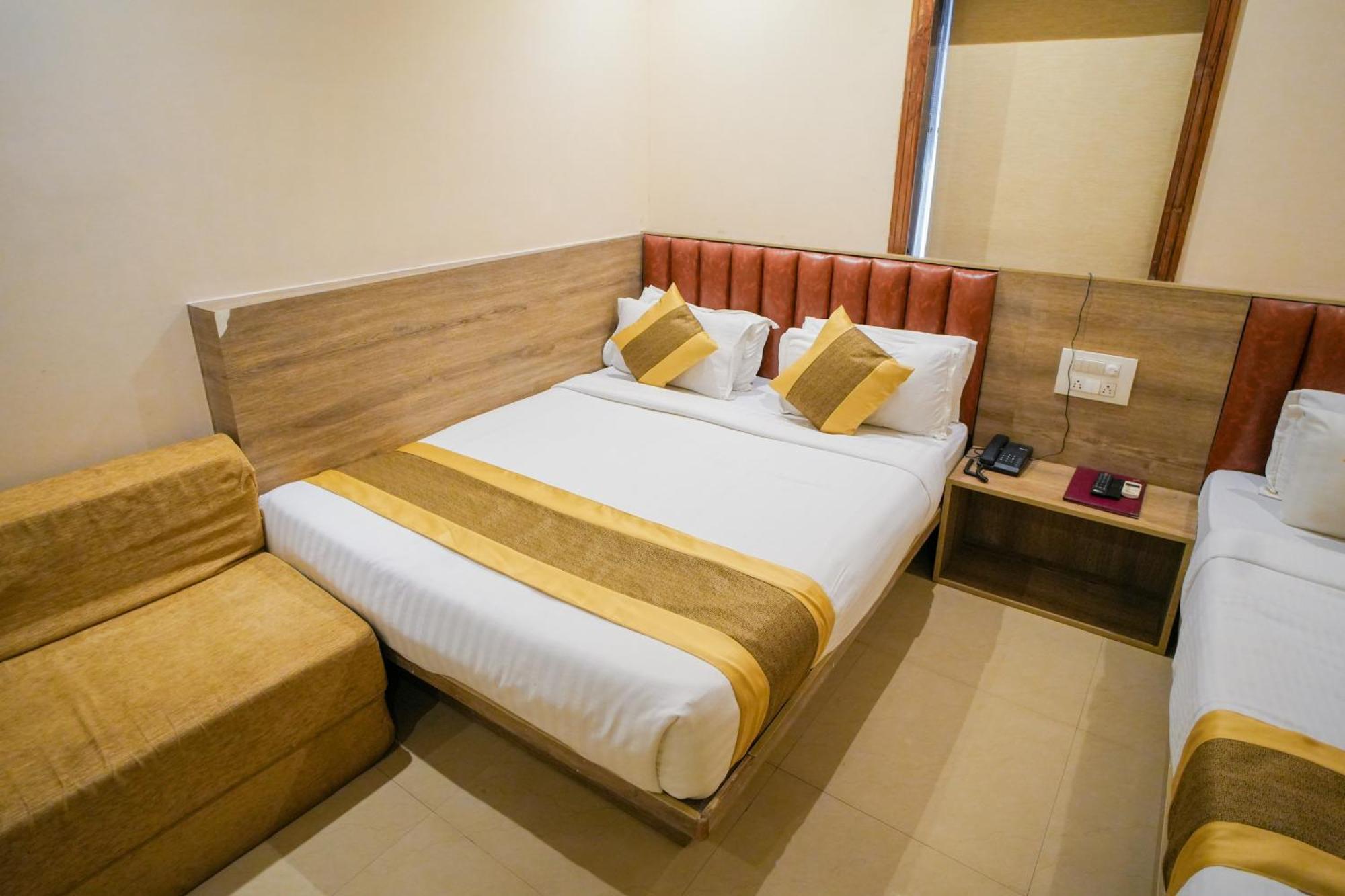 Hotel Skylink Hospitality Mahalaxmi Mumbai Kültér fotó