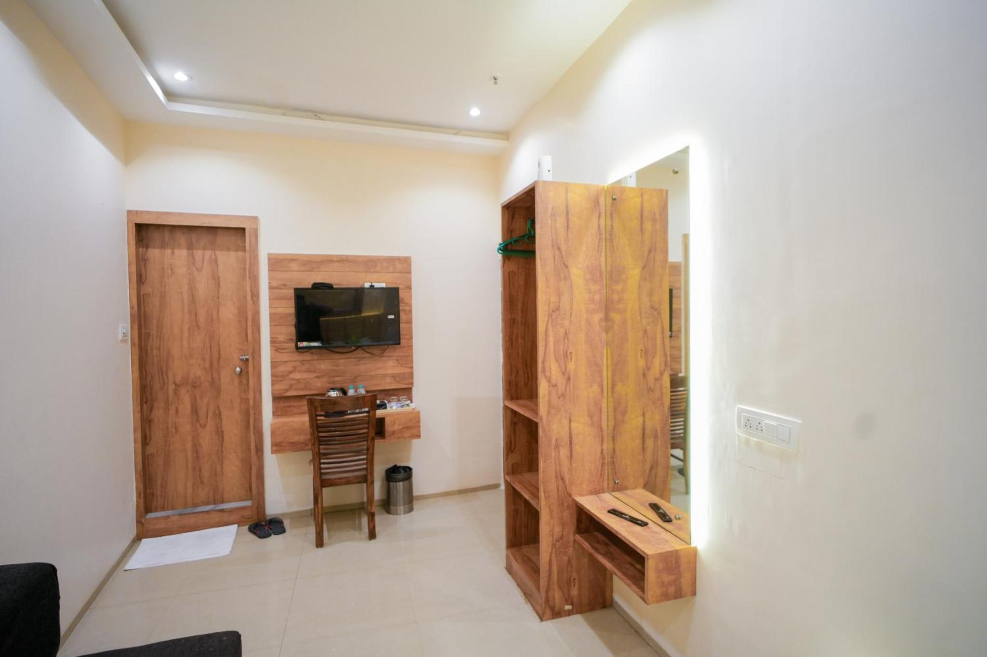 Hotel Skylink Hospitality Mahalaxmi Mumbai Kültér fotó