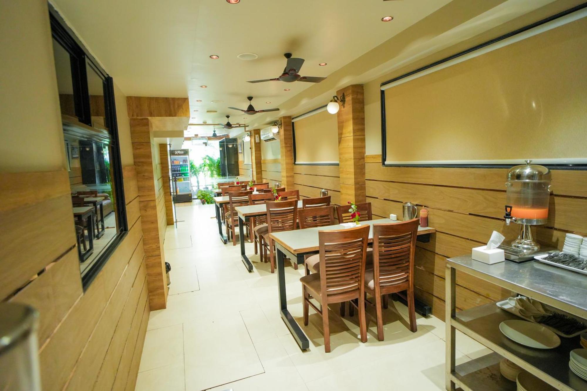 Hotel Skylink Hospitality Mahalaxmi Mumbai Kültér fotó