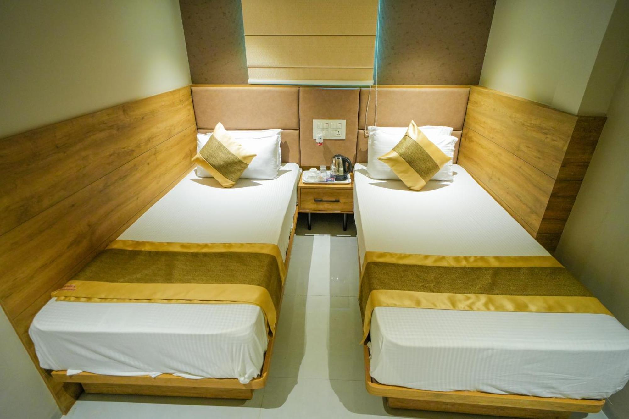 Hotel Skylink Hospitality Mahalaxmi Mumbai Kültér fotó