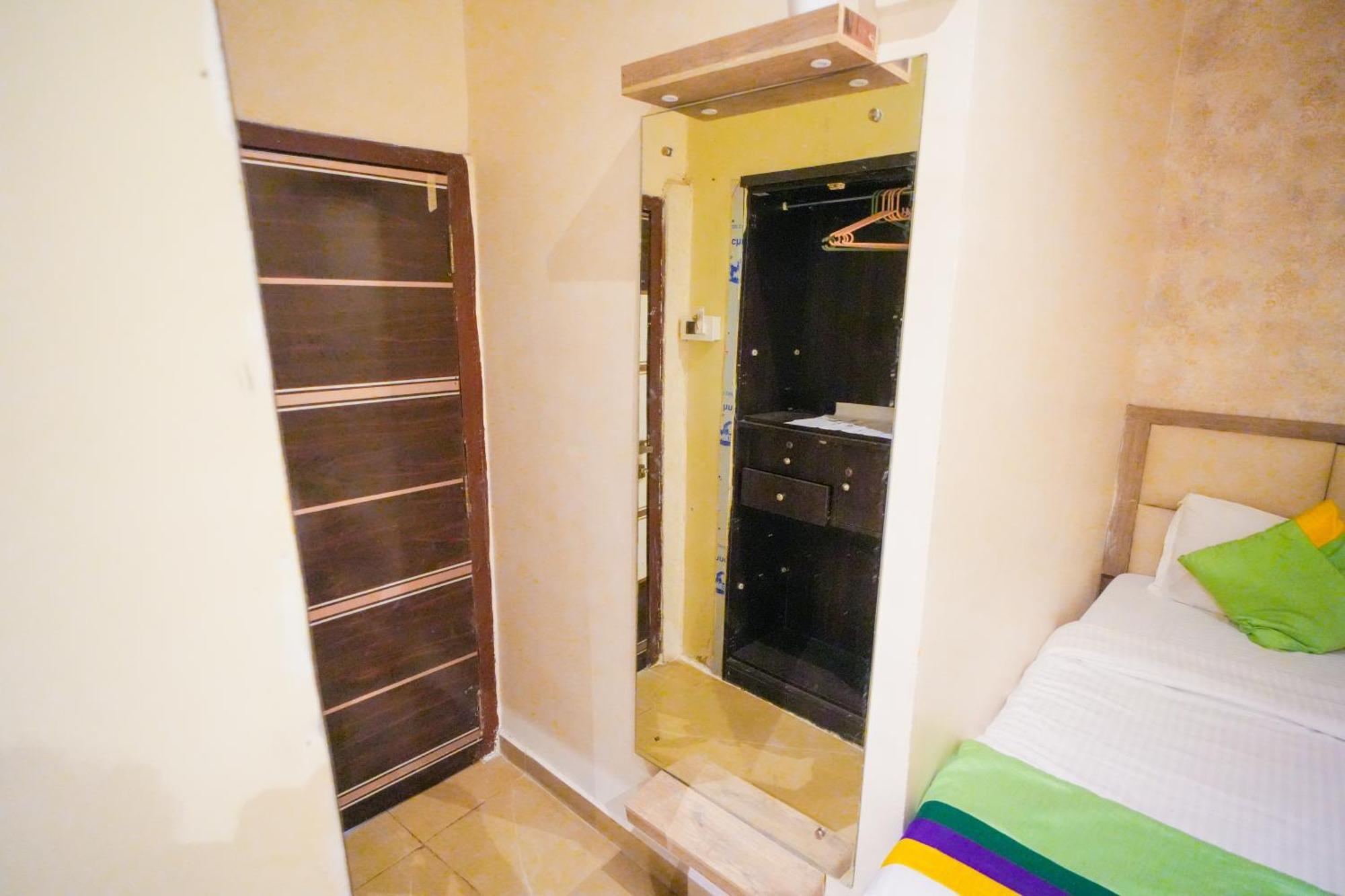 Hotel Skylink Hospitality Mahalaxmi Mumbai Kültér fotó