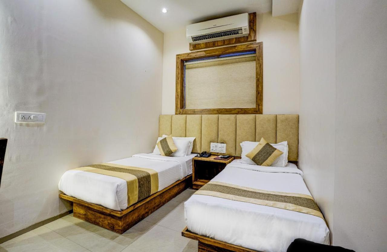 Hotel Skylink Hospitality Mahalaxmi Mumbai Kültér fotó